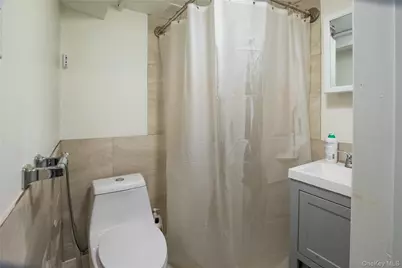 150-07 Reeves Avenue, Flushing, NY 11367 - Photo 19