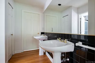 5 Willow Run Road, Greenwich, CT 06831 - Photo 21