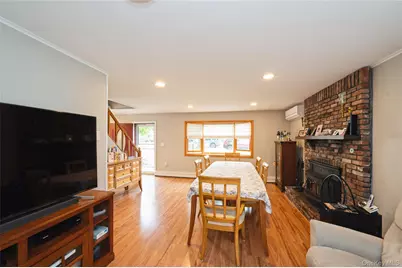 25 Rock Lane, Levittown, NY 11756 - Photo 7