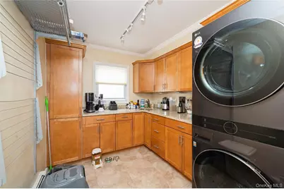 25 Rock Lane, Levittown, NY 11756 - Photo 15