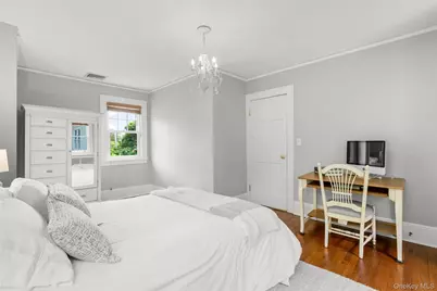 12 Parkway Street, Larchmont, NY 10538 - Photo 31