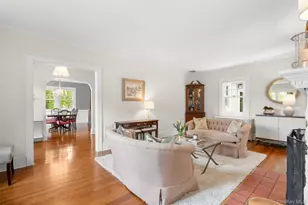 12 Parkway St, Larchmont, NY 10538 - Photo 9