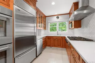 12 Parkway St, Larchmont, NY 10538 - Photo 15