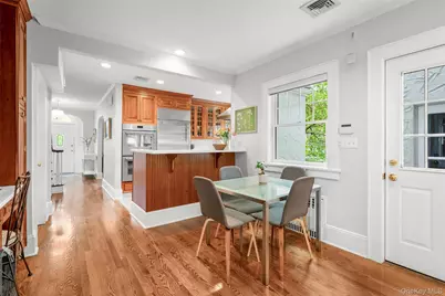 12 Parkway Street, Larchmont, NY 10538 - Photo 17