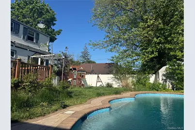7 Dawes Avenue, Syosset, NY 11791 - Photo 23