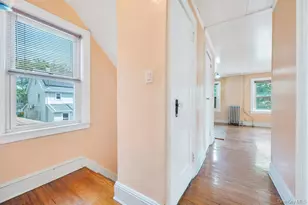 50-12 202nd St, Bayside, NY 11364 - Photo 37