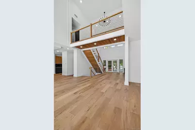 364 Old Farmingdale Road, West Babylon, NY 11704 - Photo 9
