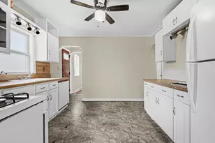 98 Lincoln St, Elmont, NY 11003 - Photo 5