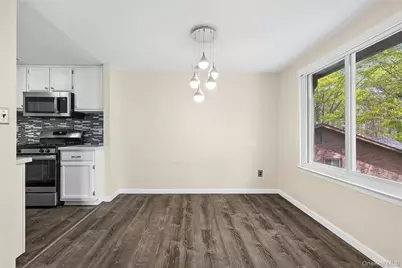 104 Birchwood Road, Medford, NY 11763 - Photo 3