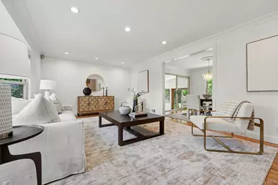 70 Richbell Road, White Plains, NY 10605 - Photo 3
