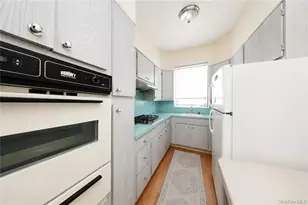 2351 E 22nd St, Brooklyn, NY 11229 - Photo 13