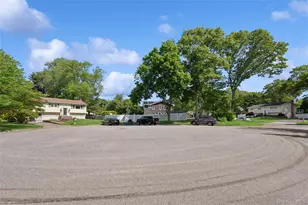 3 Bradley Ct, Smithtown, NY 11787 - Photo 3
