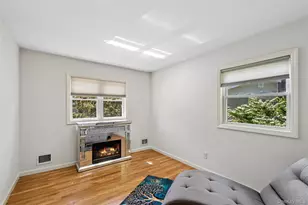 3 Bradley Ct, Smithtown, NY 11787 - Photo 13