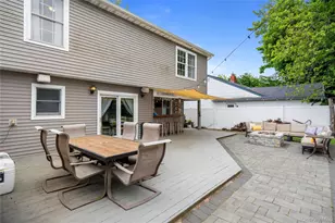 9 Lagoon Blvd, Massapequa, NY 11758 - Photo 33