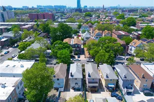 2675 E 27th St, Brooklyn, NY 11235 - Photo 27