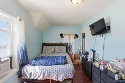 180 Fountain Avenue, Brooklyn, NY 11208 - Photo 9