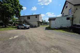788 Broadway, Newburgh, NY 12550 - Photo 3