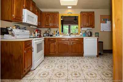 1544 Route 300, Newburgh, NY 12550 - Photo 17