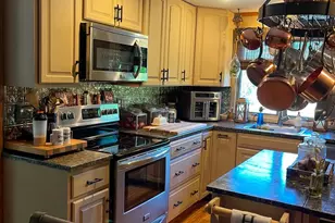 1661 Old Country, Riverhead, NY 11901 - Photo 5