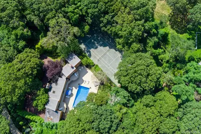 61 Hidden Cove Court, Southampton, NY 11968 - Photo 25