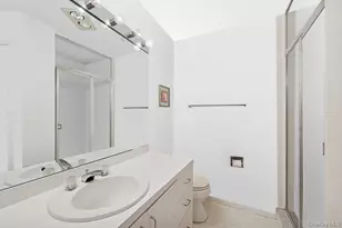 61 Hidden Cove Ct, Southampton, NY 11968 - Photo 17