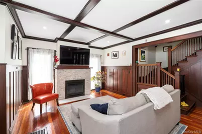 21 Barnard Avenue, Poughkeepsie, NY 12601 - Photo 5