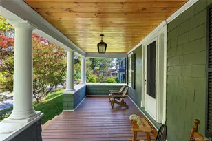 21 Barnard Ave, Poughkeepsie, NY 12601 - Photo 3