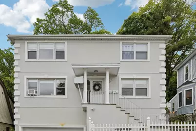583 Bellevue Avenue N, Yonkers, NY 10703 - Photo 1