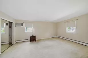 14 Basswood Ln, Farmingville, NY 11738 - Photo 15