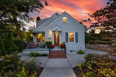 32 Franklin Avenue, Sea Cliff, NY 11579 - Photo 1