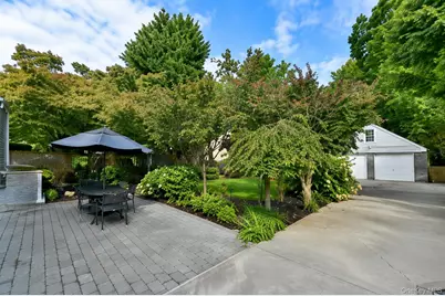 32 Franklin Avenue, Sea Cliff, NY 11579 - Photo 5