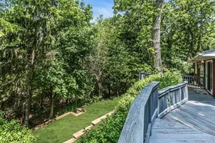 26 Marys Ln, Centerport, NY 11721 - Photo 15