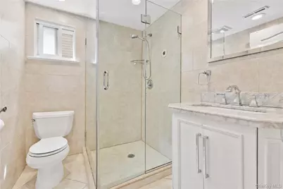 159-28 88th Street, Howard Beach, NY 11414 - Photo 15