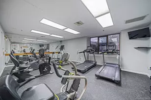 515 Leisure Dr, Ridge, NY 11961 - Photo 9