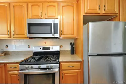 485 Webster Avenue #B5, New Rochelle, NY 10801 - Photo 11