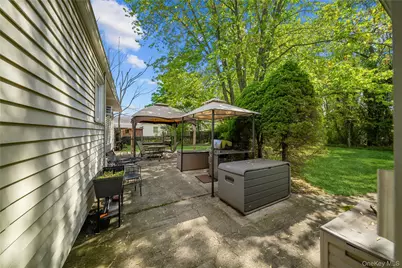 36 Marshall Drive, Selden, NY 11784 - Photo 31