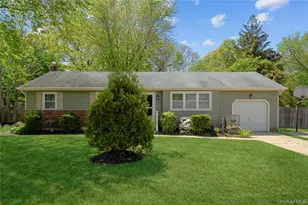 36 Marshall Dr, Selden, NY 11784 - Photo 3