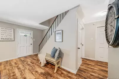 20 Wintergreen Drive, Coram, NY 11727 - Photo 7