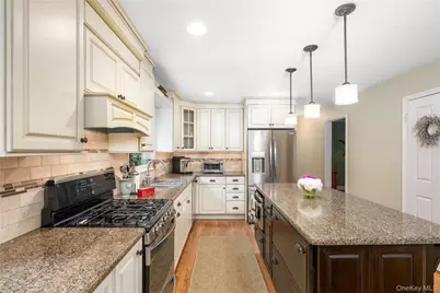 3 Heathbrook Drive, Poughkeepsie, NY 12603 - Photo 21