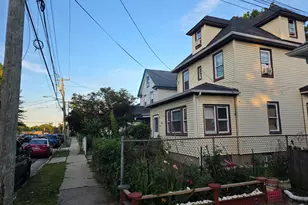 22 Webb Ave, Hempstead, NY 11550 - Photo 3