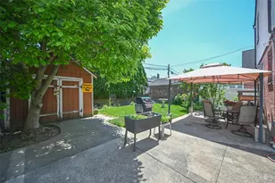 56-35 211th St, Bayside, NY 11364 - Photo 17