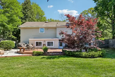 4 Sherbrooke Drive, Smithtown, NY 11787 - Photo 37