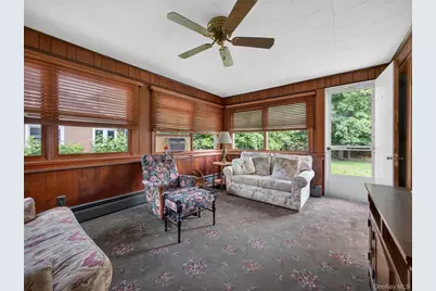 125 Wayne Avenue, Suffern, NY 10901 - Photo 11