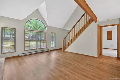110 Ledgeview Drive, Hawley, PA 18428 - Photo 13