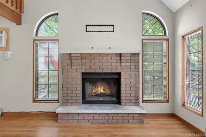 110 Ledgeview Drive, Hawley, PA 18428 - Photo 9
