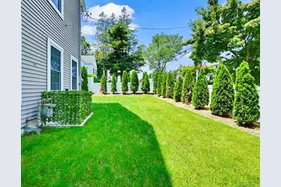 55 Hawley Avenue, Port Chester, NY 10573 - Photo 43