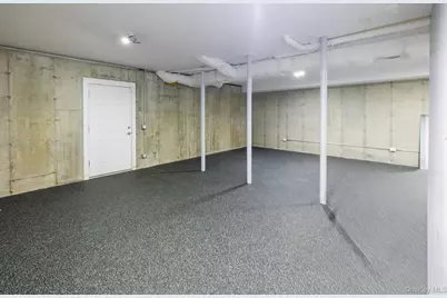 55 Hawley Avenue, Port Chester, NY 10573 - Photo 35