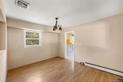 22 N Lawrence Avenue, Elmsford, NY 10523 - Photo 7