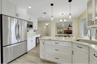 4 Liberty Circle, New City, NY 10956 - Photo 13