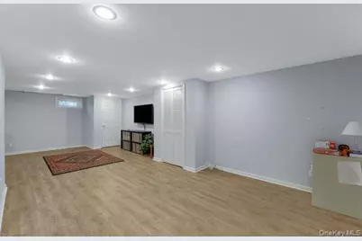 4 Liberty Circle, New City, NY 10956 - Photo 35